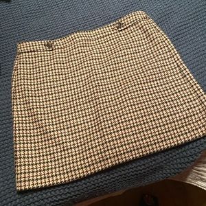 Loft brown, ivory and pink houndstooth wool skirt. Size 14